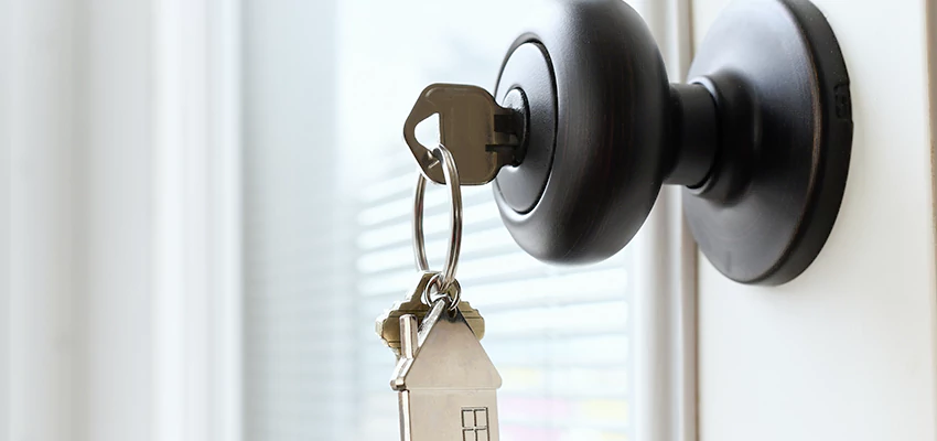 Bifold Door Knob Replacement in St. Helena, California